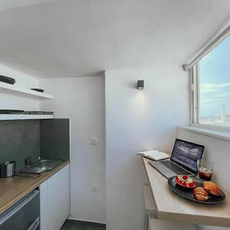 Apartman Modern Rooftop